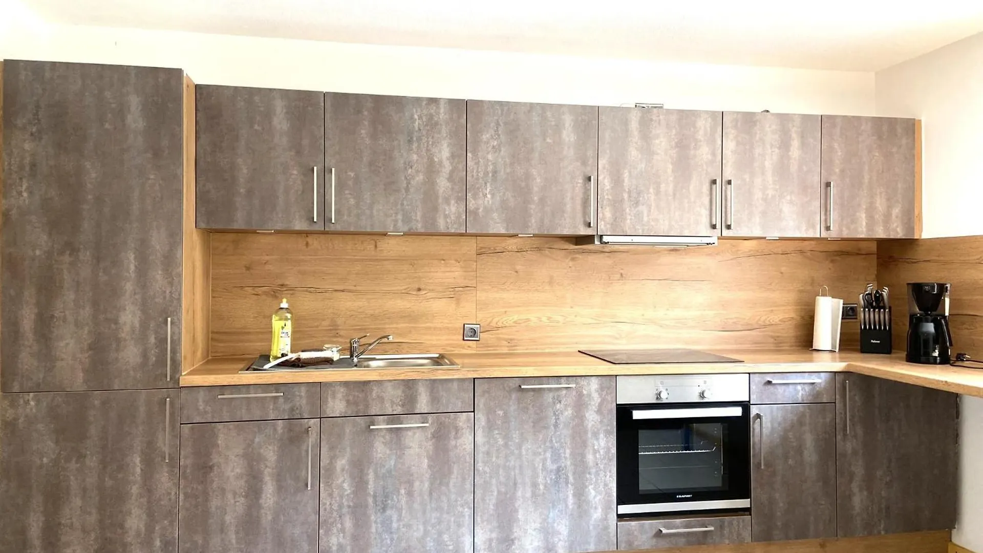 Monteurwohnung Dornfelder Apartment Kitzingen