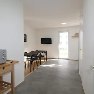 Apartmenthaus - Grosszugige Fur Je 6 Personen Mit Balkon Apartment